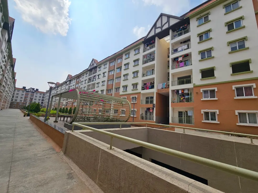 Hamilton Homes image